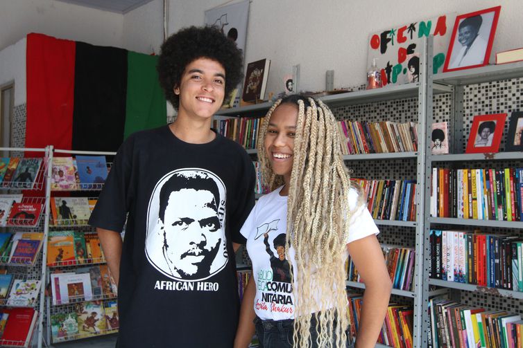 São Paulo (SP), 25/08/2023 - Biblioteca Comunitária Assata Shakur, idealizada por Tatiane Ribeiro e Kairu Kijani, em Vila Formosa. Foto: Rovena Rosa/Agência Brasil