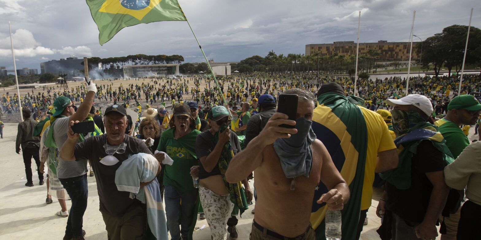 Cúpula da PM do Distrito Federal é alvo de operação da Polícia Federal