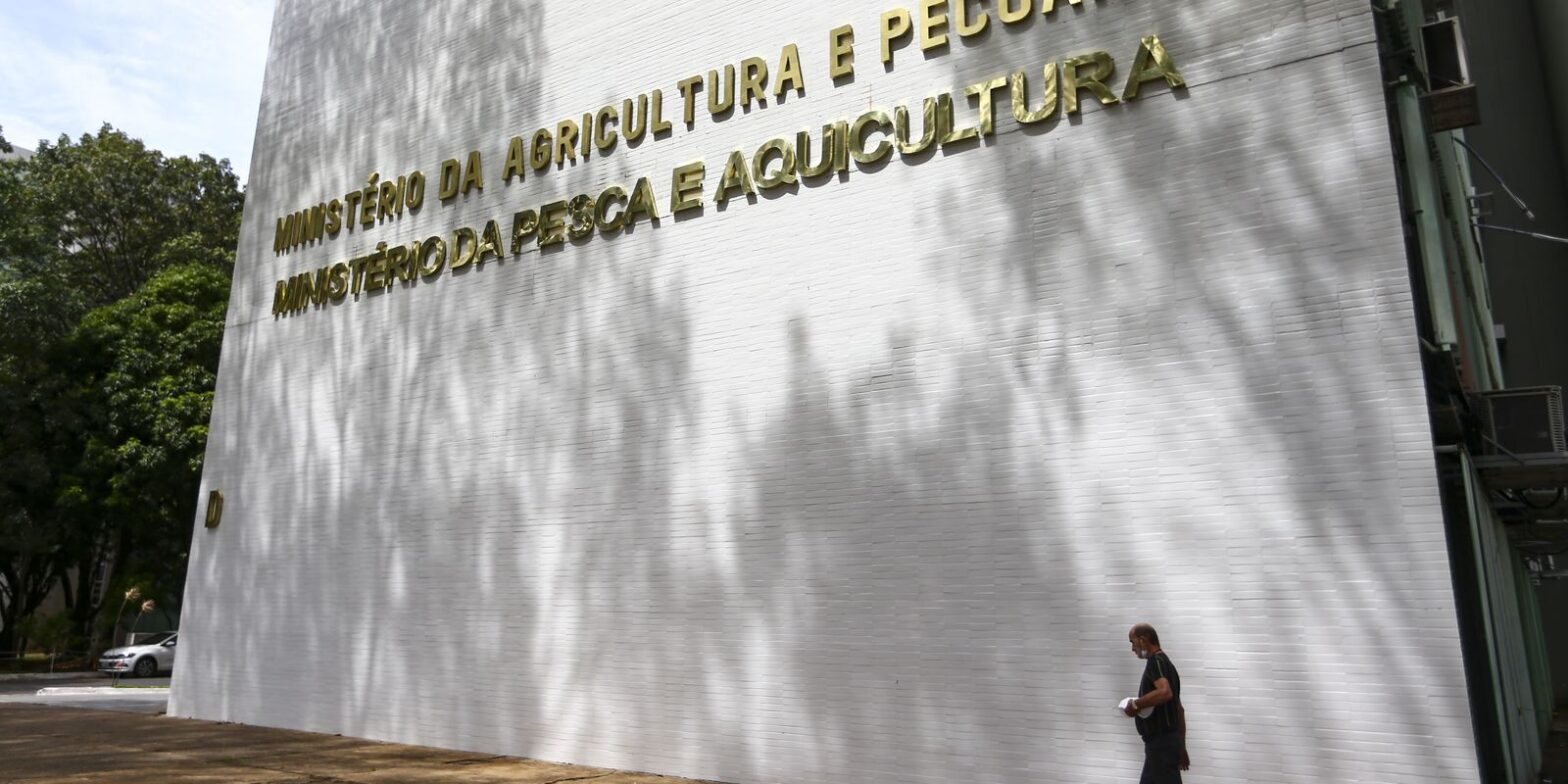 Operação apreende 152 toneladas de agrotóxicos ilegais em São Paulo