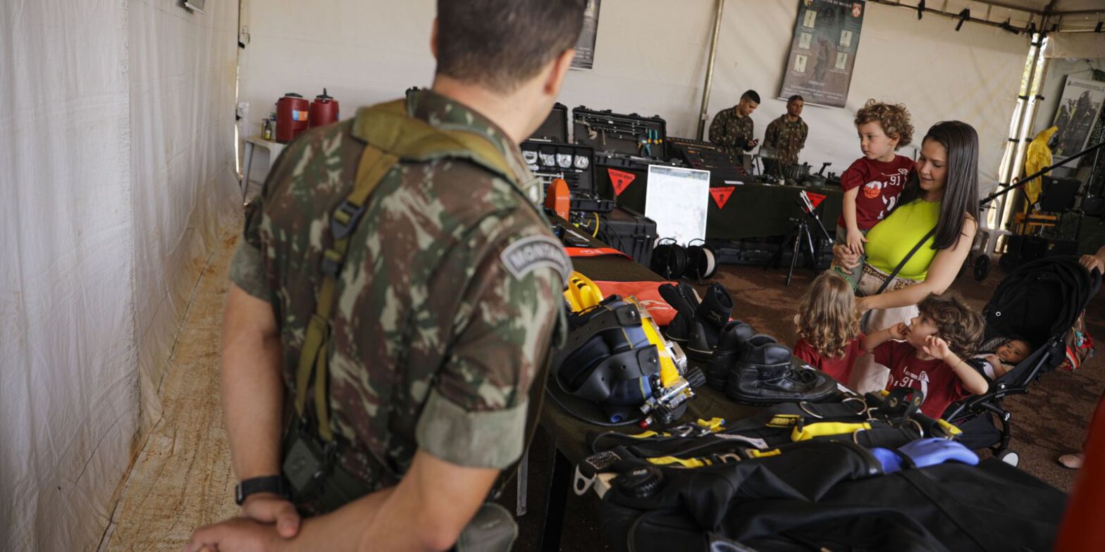 Exposição da Semana da Pátria é aberta ao público em Brasília