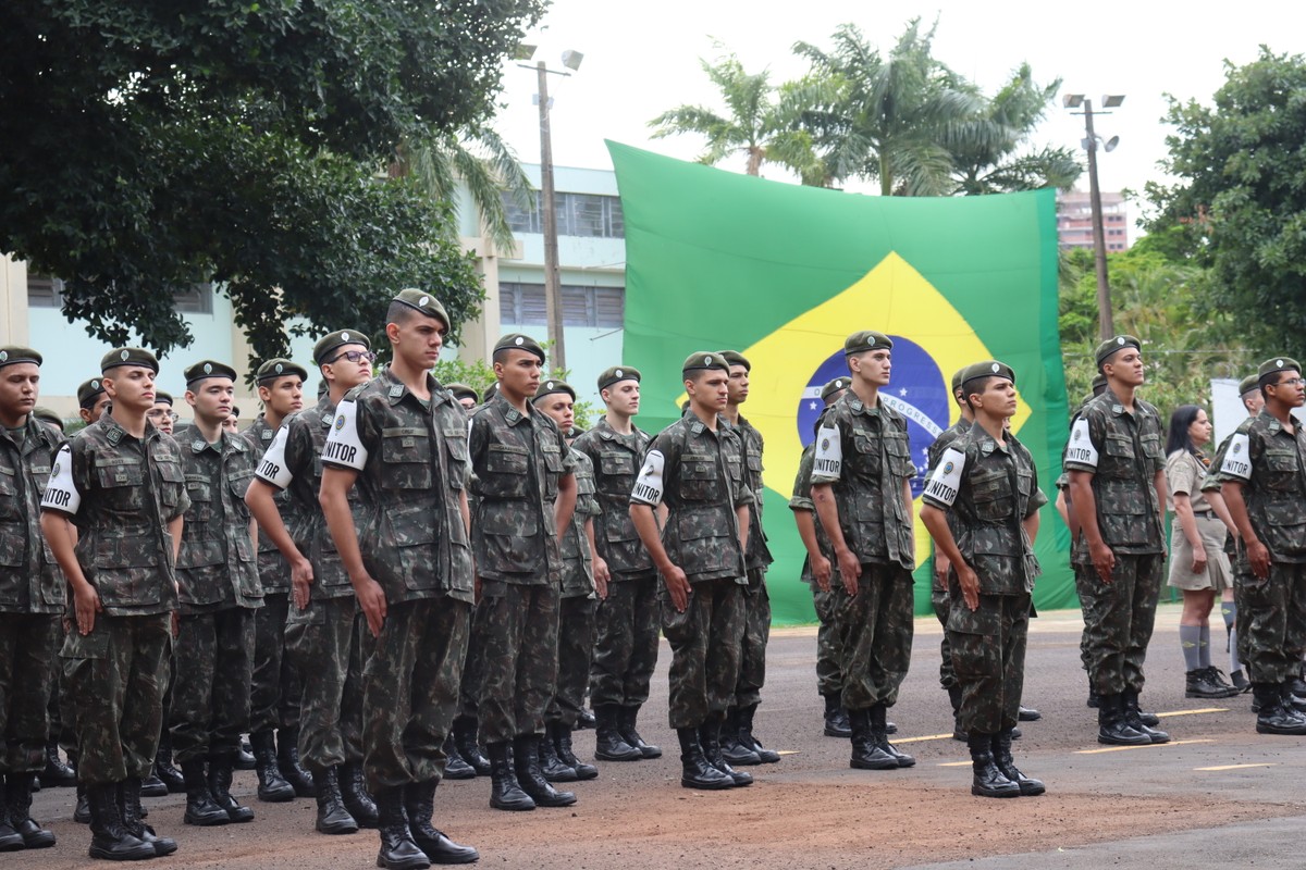 Ato cívico-militar celebra o Dia da Independência do Brasil no Tiro de Guerra, em Presidente Prudente