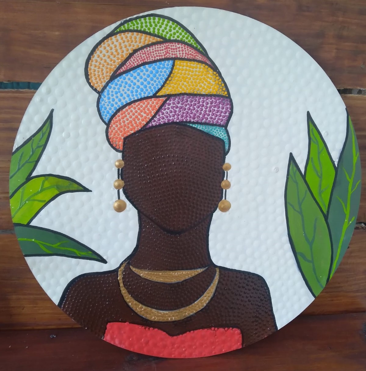 Com história de superação e autodescoberta, artista plástica exibe exposição ‘Mandalas’ na Casa Afro, em Adamantina