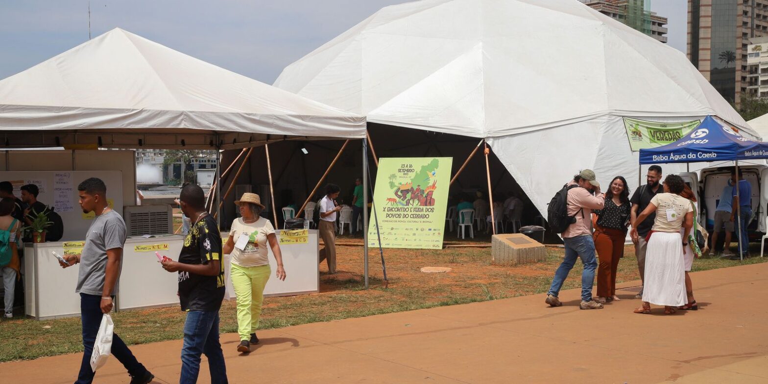 Feira dos Povos do Cerrado oferece diversidade de produtos do bioma
