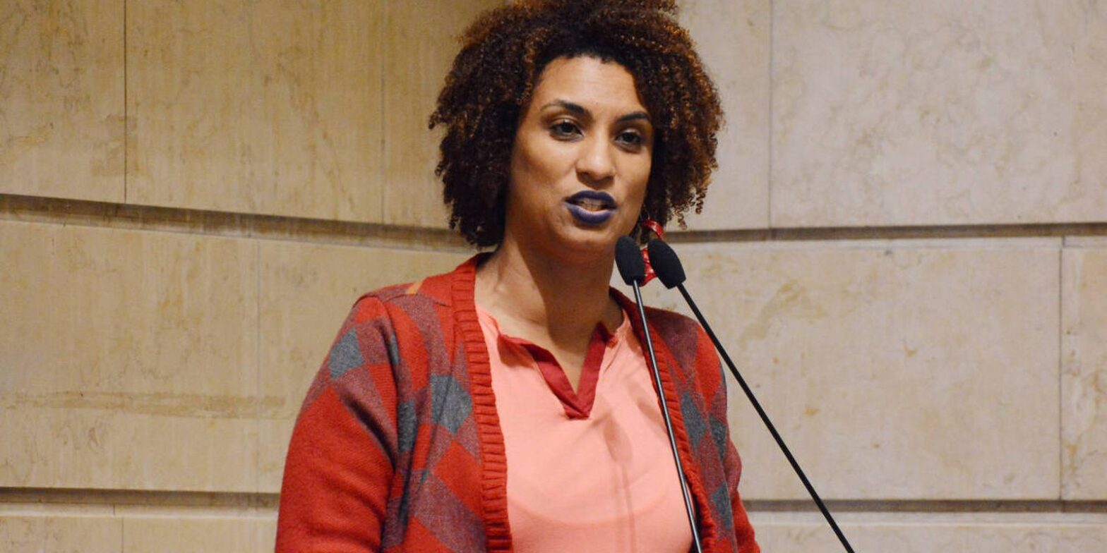 Sobrevivente de atentado contra Marielle Franco lança livro