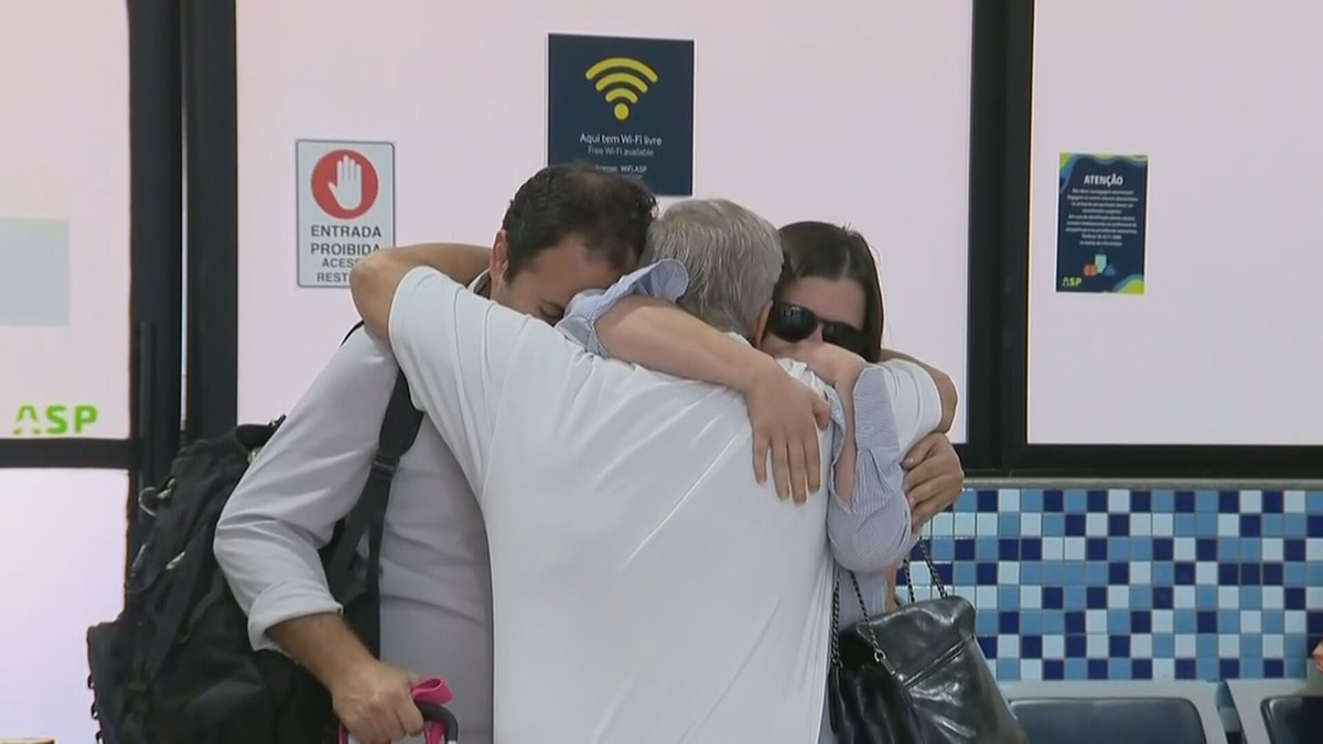 'Foi um crime bárbaro e a gente quer apuração', diz Sâmia sobre a morte do irmão: 'Era a pessoa mais linda do mundo'