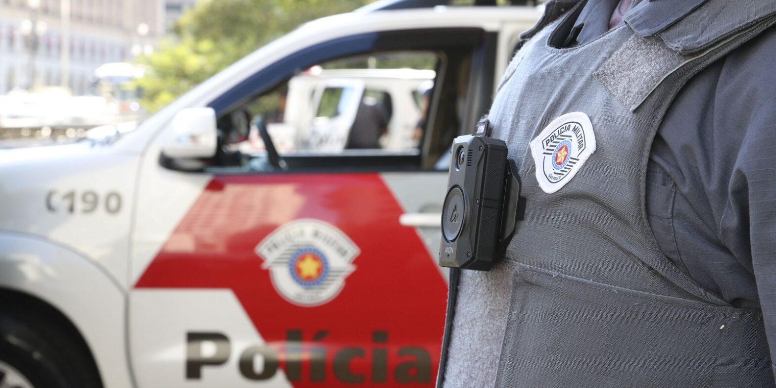 Brasil tem mais de 30 mil câmeras corporais em uso por policiais