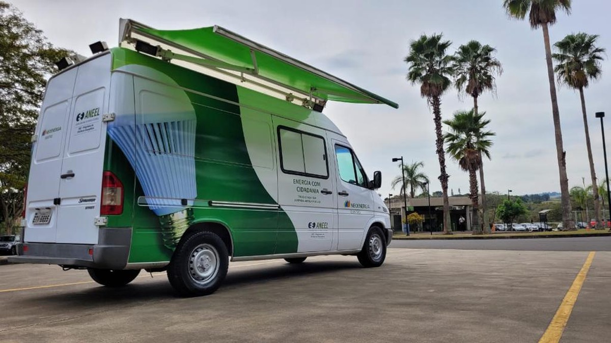 Moradores de Junqueirópolis podem trocar ou instalar lâmpadas de LED, de forma gratuita, até 6ª | Presidente Prudente e Região