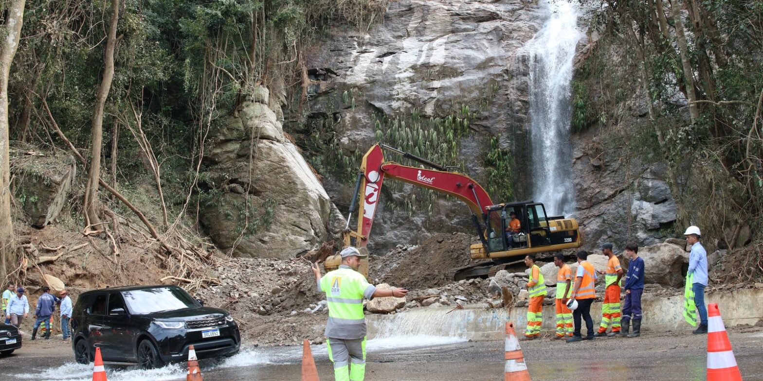 Pesquisa da CNT mostra que 67% das rodovias brasileiras têm problemas