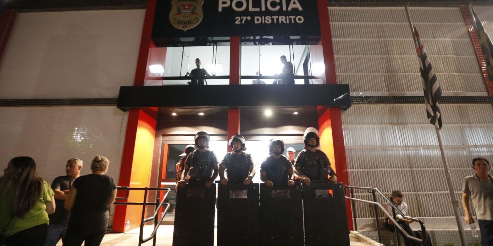 Justiça mantêm prisão de manifestantes contra a privatização da Sabesp