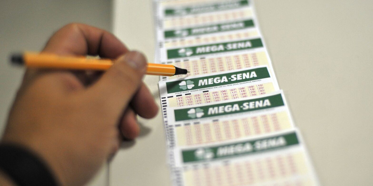 Mega-Sena sorteia neste sábado prêmio acumulado em R$ 55 milhões