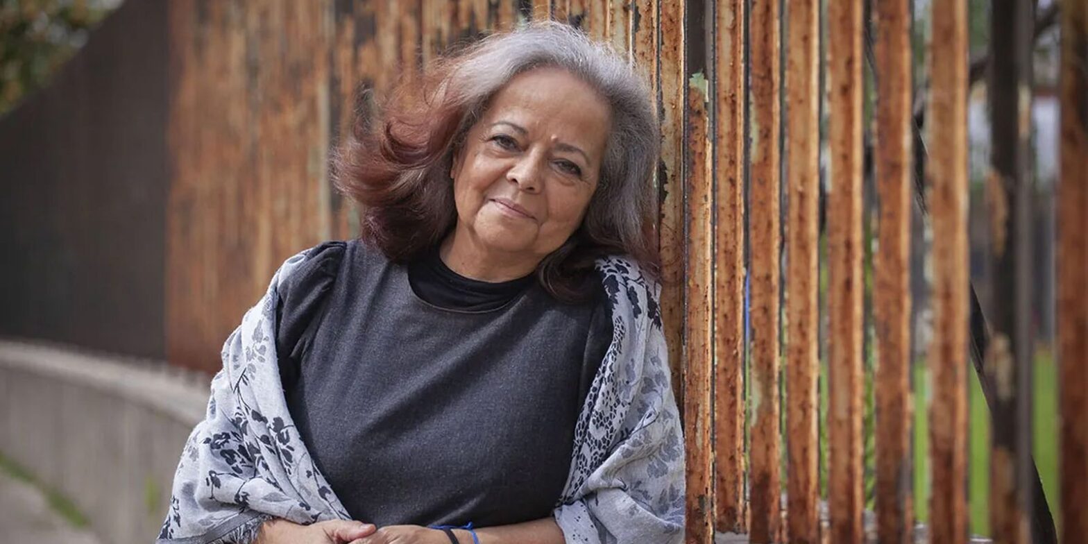 Poetisa angolana Paula Tavares vai participar do clube de leitura CCBB