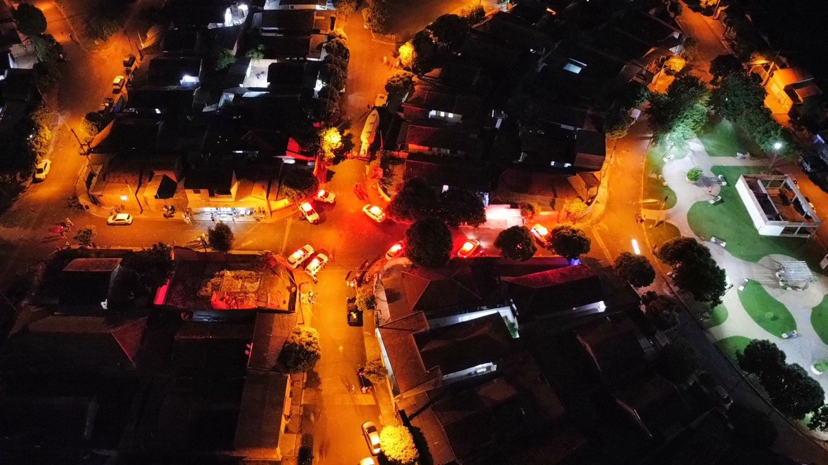 Polícia Militar acerta tiro em homem suspeito de colocar a vida de outras pessoas em risco com direção perigosa de trator em Taciba | Presidente Prudente e Região