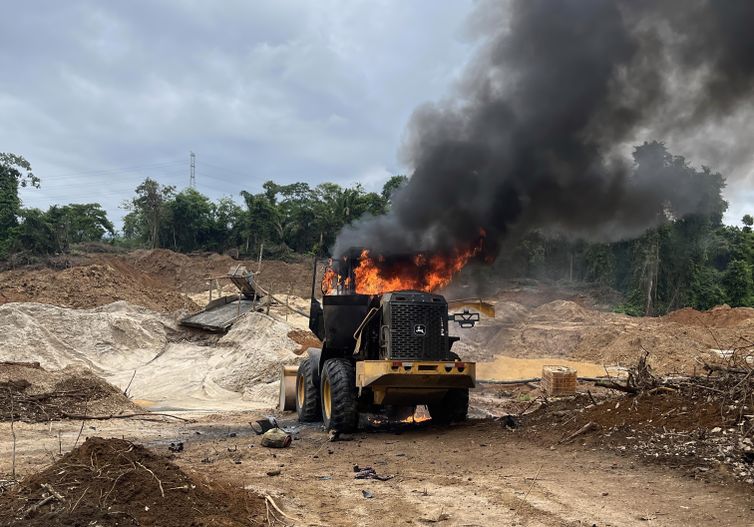 PF e ICMBio desativam garimpos ilegais que ameaçavam linhas de transmissão de energia no Pará. Foto: Polícia Federal/Divulgação