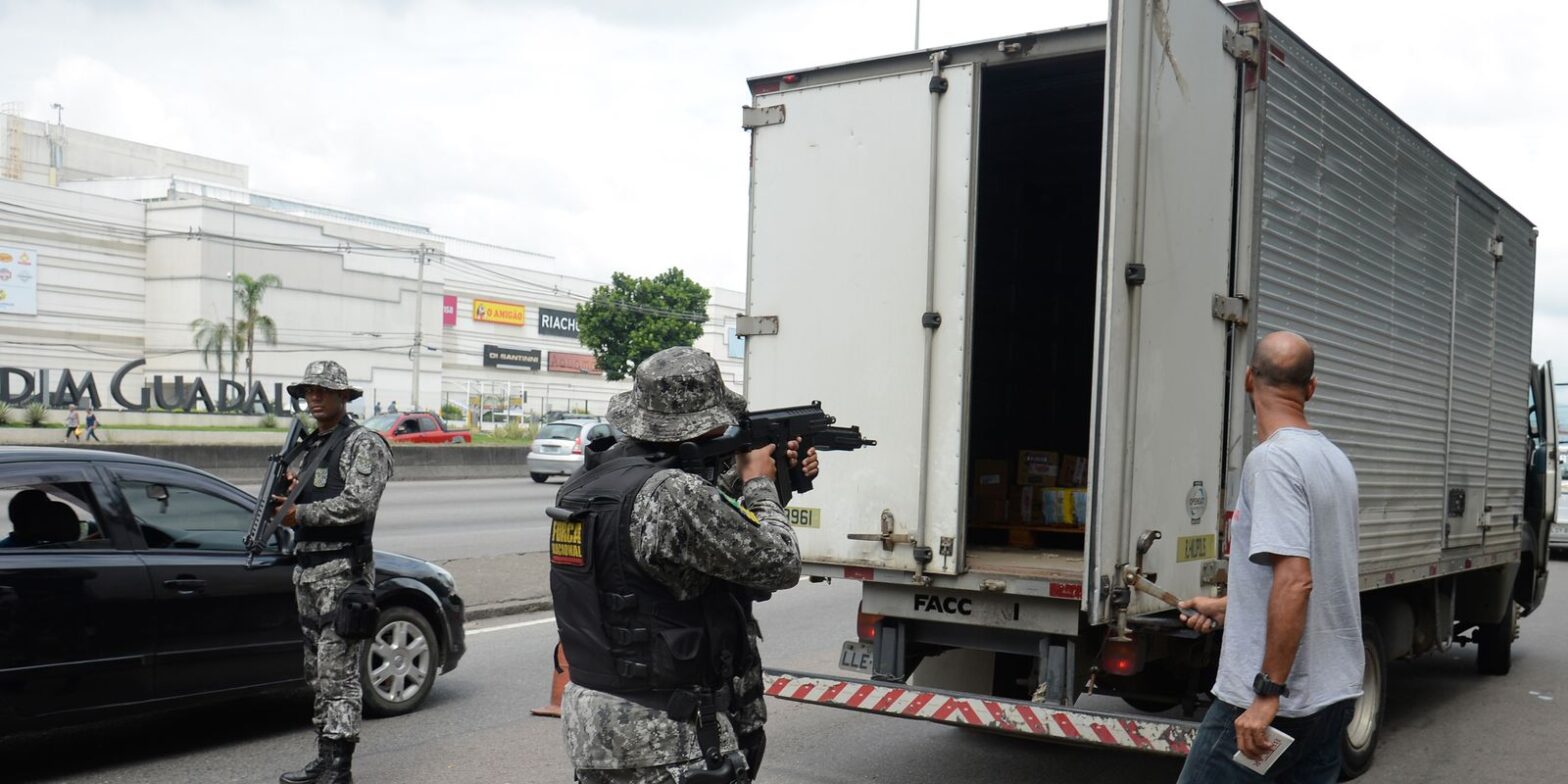 Mais de 10 mil roubos de carga foram registrados no país em 2024