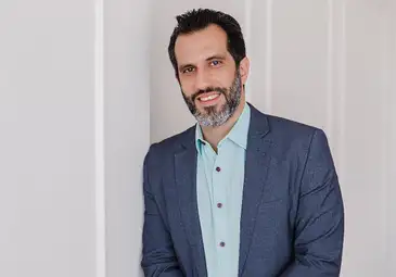 Brasília (DF) 07/03/2024 - Para o neurocirurgião Bruno Burjaili, o desenvolvimento das neurotecnologias permitirá o aprimoramento das atuais técnicas de tratamento de doenças neurológicas, como o uso de implantes cerebrais, abrindo um leque de novas opções terapêuticas.
Foto: Bruno Burjaili/Arquivo Pessoal