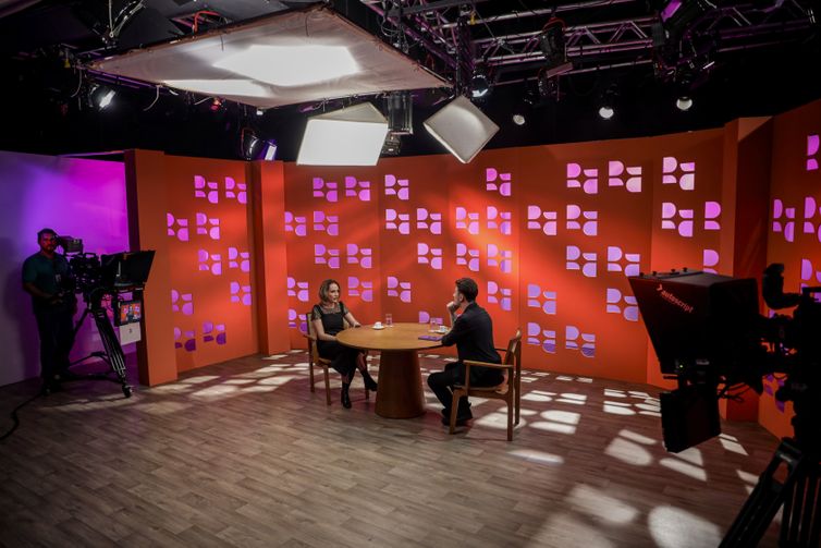 Brasília (DF) 11/03/2024 – A jurista Carol Proner é a convidada do programa na Empresa Brasil de Comunicação (EBC) - `DR com Demori.
Foto: Joédson Alves/Agência Brasil