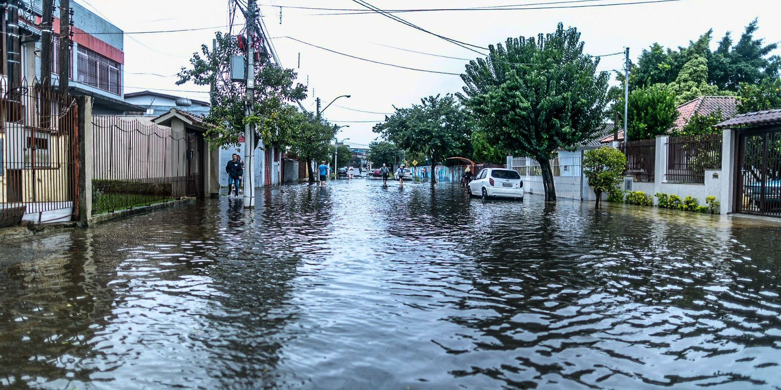 Com 50 mil em áreas de risco, Canoas ordena evacuação de 11 bairros