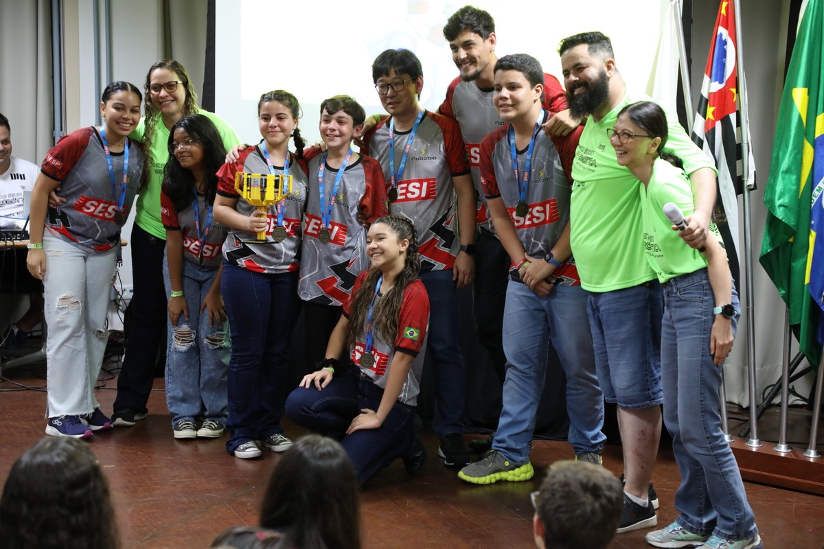 Estudantes de Presidente Prudente representam o Brasil e se preparam para torneio mundial de robótica nos Estados Unidos | Presidente Prudente e Região