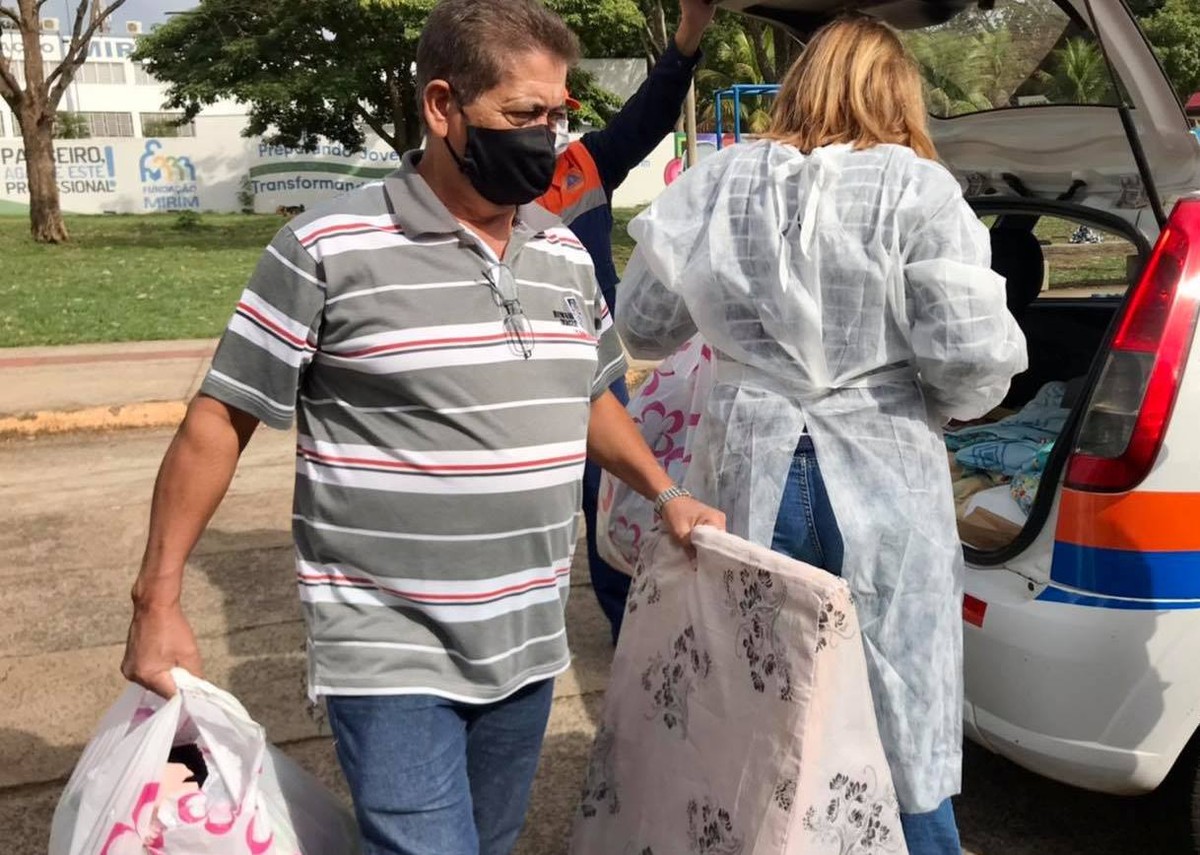 Campanha do Agasalho realiza ação itinerante para entregar roupas e cobertores aos moradores dos distritos de Pres. Prudente | Presidente Prudente e Região