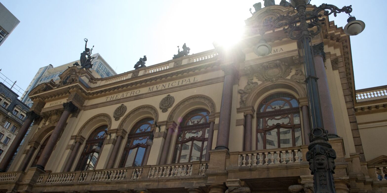 Evento de ópera celebra cultura italiana no Theatro Municipal de SP