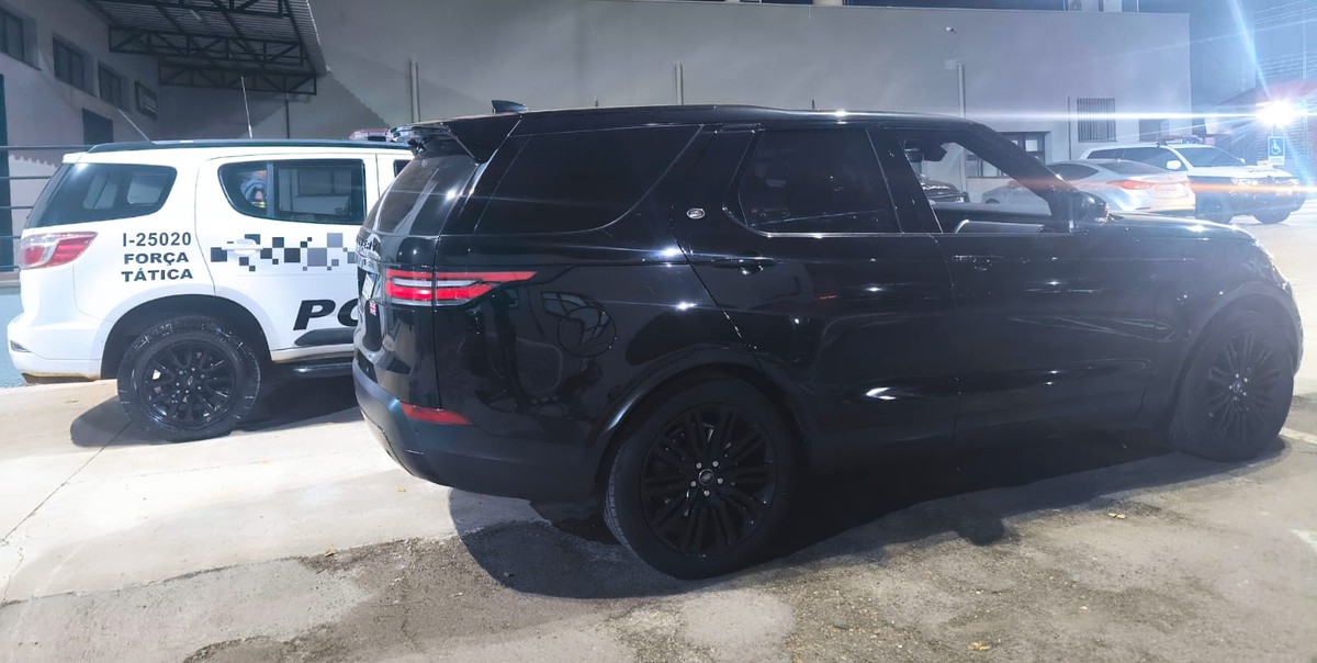 Motorista é preso por receptação ao ser flagrado dirigindo carro ‘dublê’, em Dracena