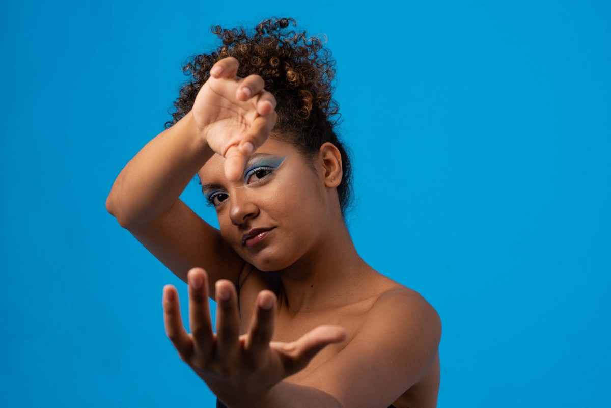 Pernambucana Maria Pérola celebra vozes marcantes da cultura afro-brasileira em show gratuito