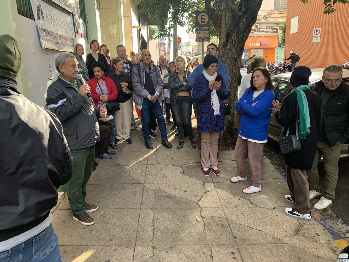 Após cinco anos sem atendimento, servidores estaduais realizam manifestação pela retomada do Iamspe em Presidente Prudente | Presidente Prudente e Região