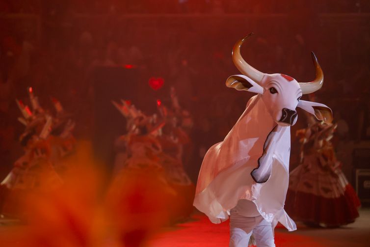 Parintins (AM), 29/06/2024 - Apresentação do Boi Garantido na segunda noite do 57º Festival Folclórico de Parintins, no Bumbódromo. Foto: Fernando Frazão/Agência Brasil