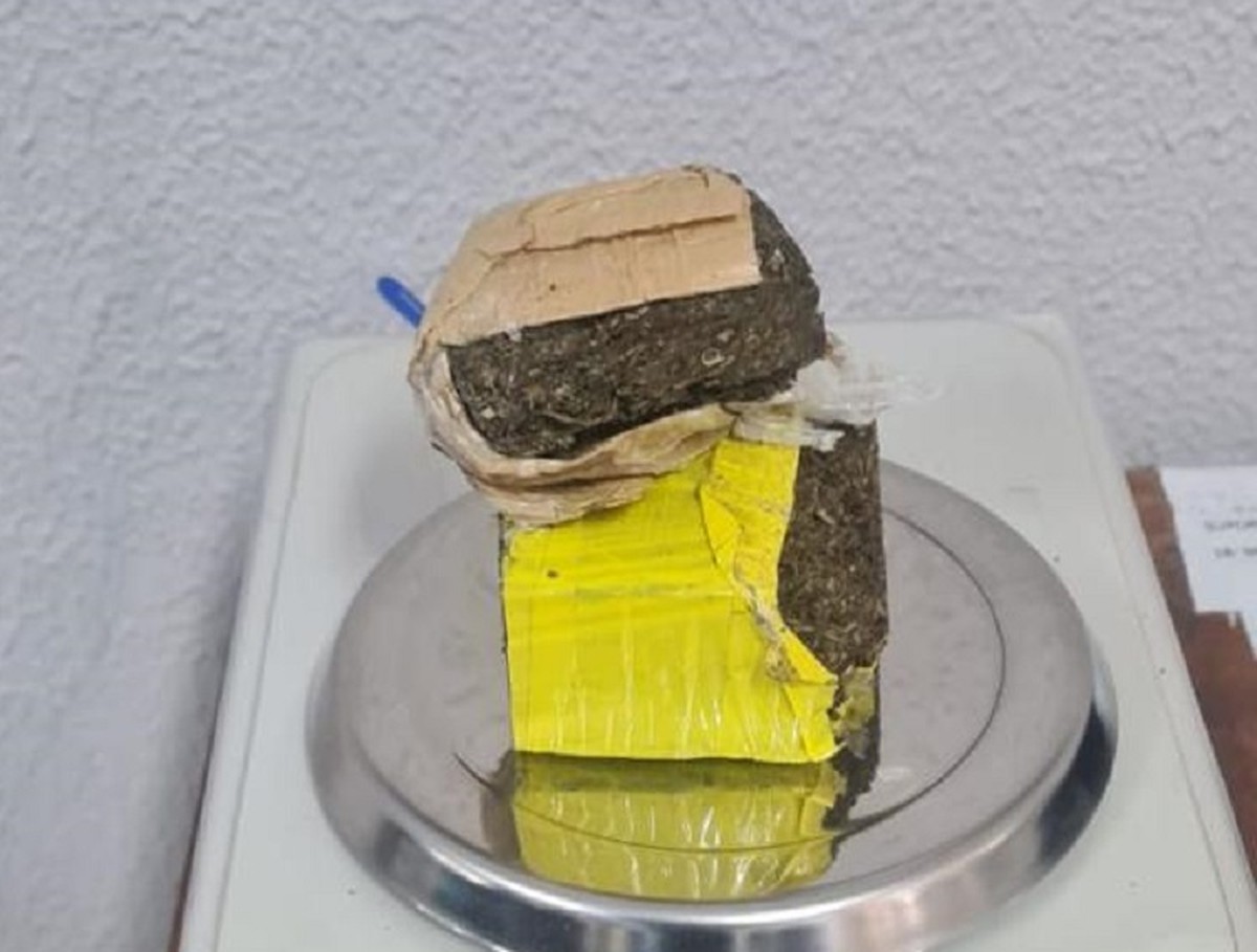 Homem é preso em flagrante por tráfico de droga enquanto assistia televisão, em Presidente Prudente | Presidente Prudente e Região