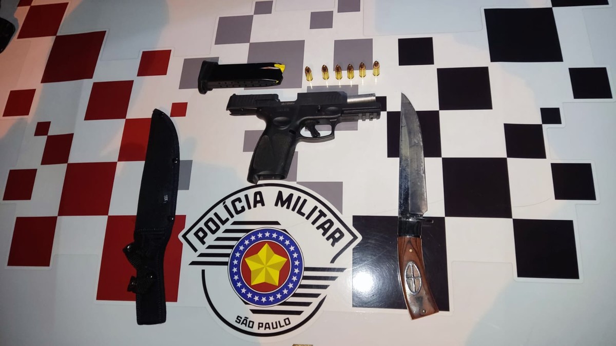 Homem ameaça ex-namorada, tenta fugir da PM e acaba preso por porte ilegal de arma de fogo em Flórida Paulista