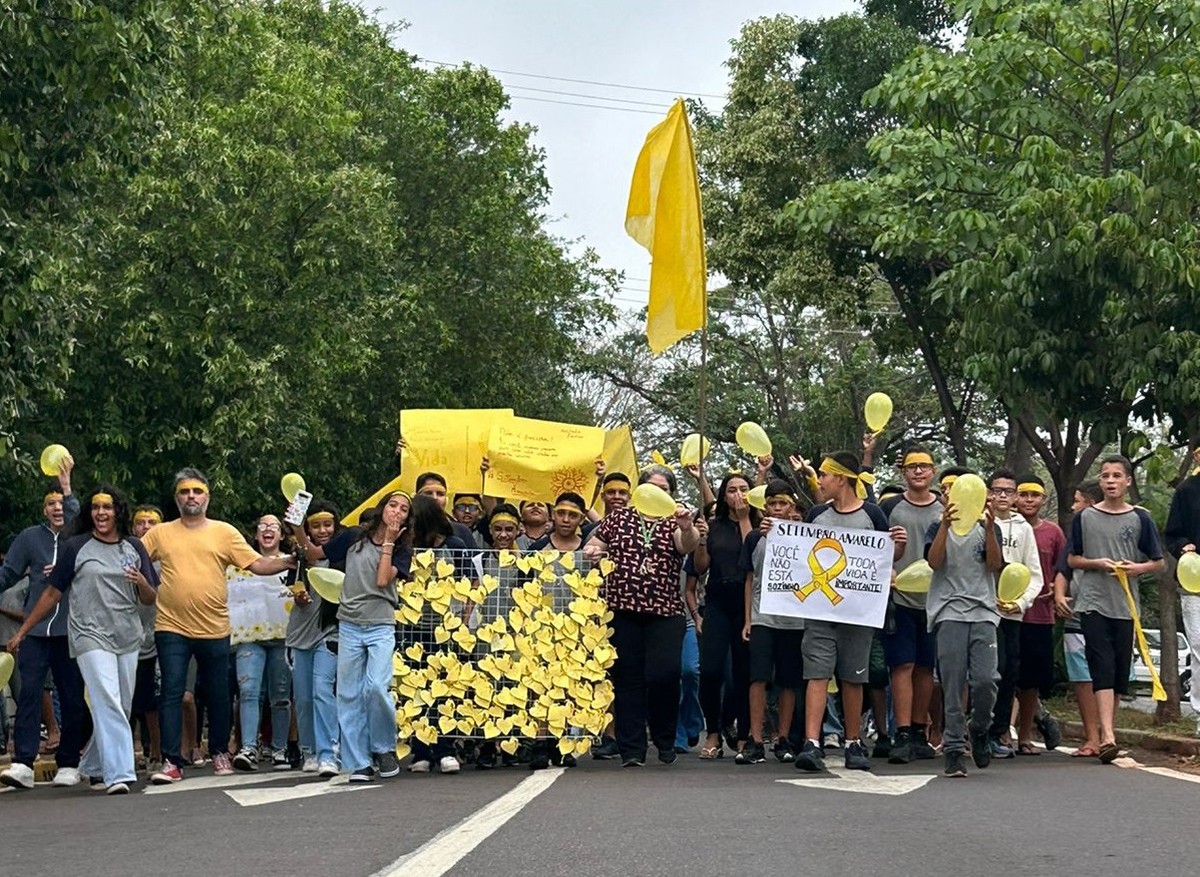 Em alusão ao Setembro Amarelo, estudantes do ensino fundamental realizam caminhada pela vida em Presidente Prudente | Presidente Prudente e Região