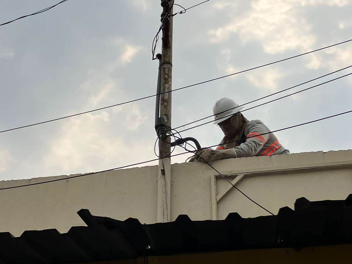 Em operação de combate a furtos e fraudes de energia, concessionária encontra desvio de 350 mil kWh em Presidente Prudente | Presidente Prudente e Região