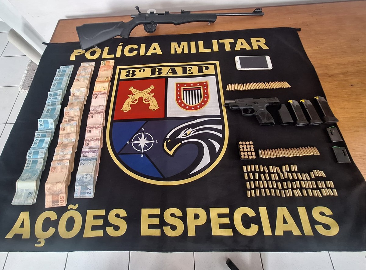 Operação Ligações Perigosas contra organização criminosa prende homem e apreende mais de R$ 10 mil e armas em Rosana | Presidente Prudente e Região