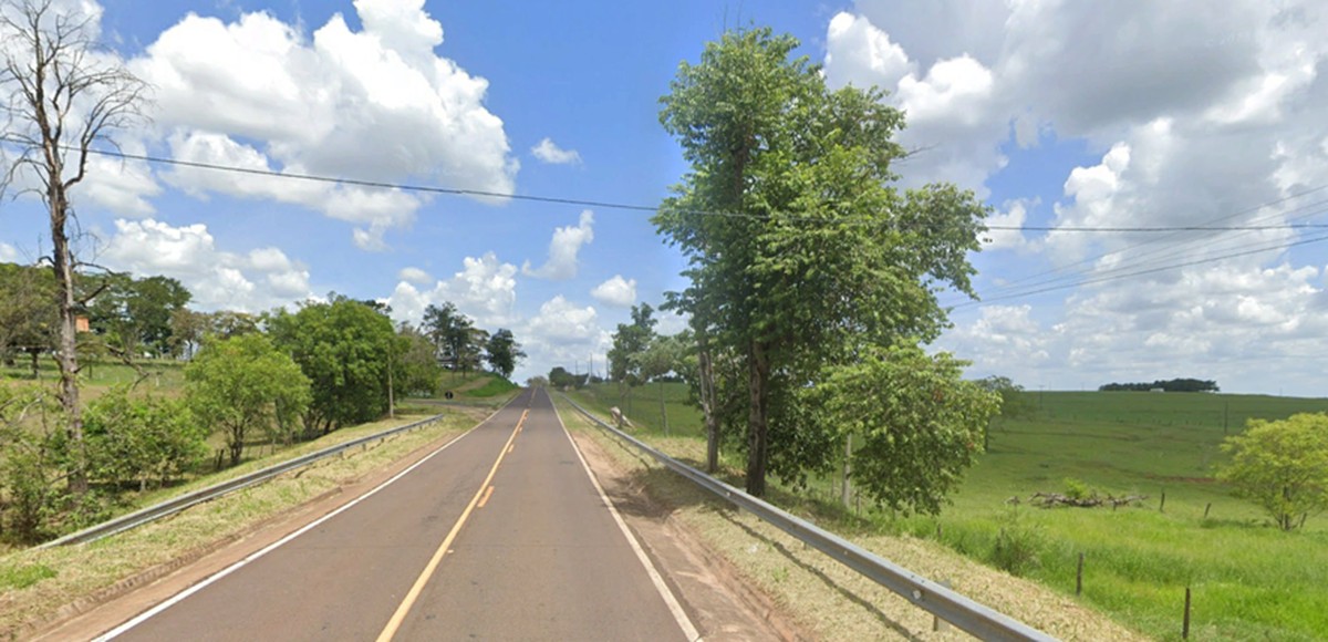 Obras no pavimento alteram o trânsito na Rodovia Raposo Tavares, em Piquerobi