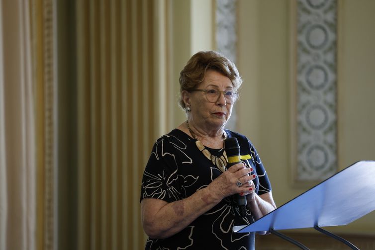 Rio de Janeiro (RJ) 26/01/2025 – Rolande Fichberg, sobreviente do Holocausto, no ato pelos 80 anos da libertação de Auschwitz e em memória das vítimas, no Palácio da Cidade. Foto: Fernando Frazão/Agência Brasil