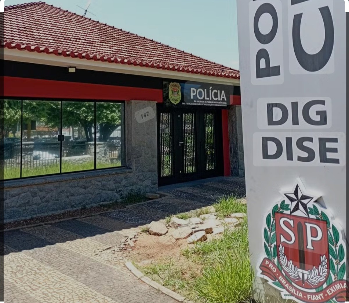Motorista é preso após dirigir embriagado e se chocar contra uma árvore em Piquerobi