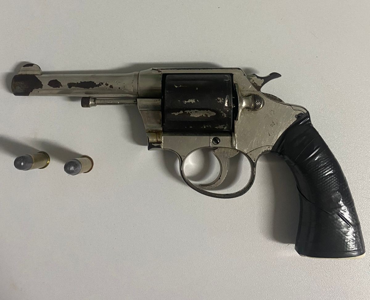 Após discussão com namorada, homem é preso por posse irregular de arma de fogo no Jardim Nova Planaltina, em Pres. Prudente | Presidente Prudente e Região