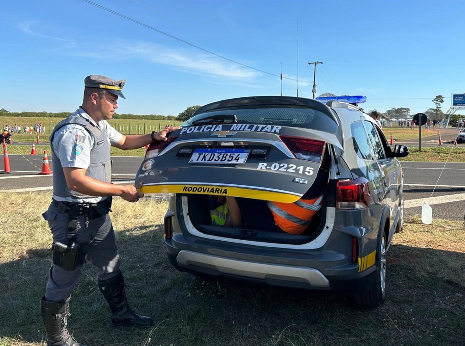 Homens exigem pagamento de estacionamento à motoristas, fazem ameaças e acabam detidos por extorsão em Regente Feijó | Presidente Prudente e Região