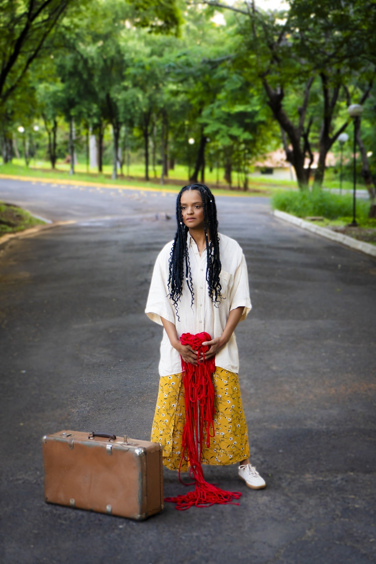 'Culpas' reflete a solidão materna em performance artística na Praça 9 de Julho, em Presidente Prudente | Presidente Prudente e Região