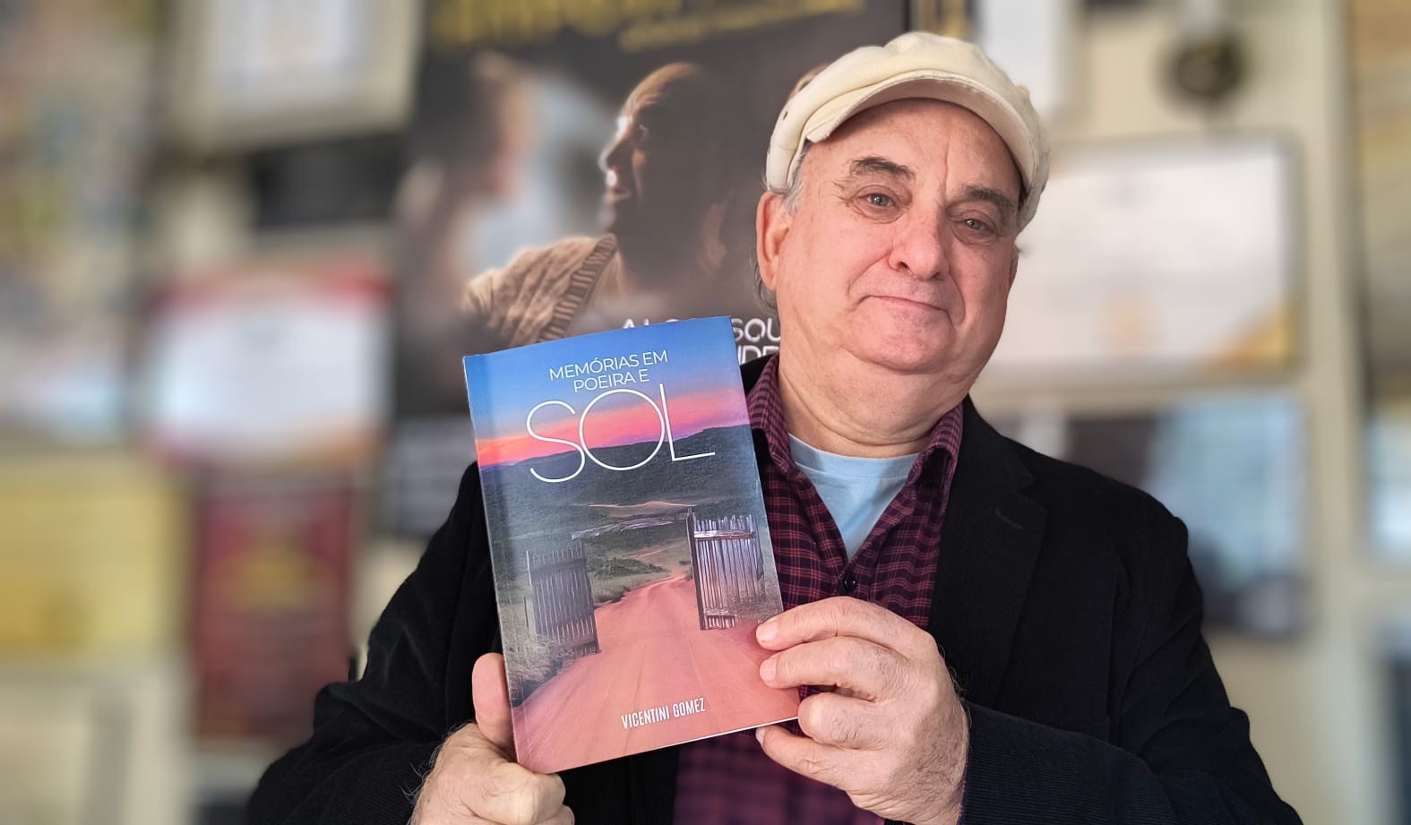 Vicentini Gomez homenageia amigo Fábio Nougueira com lançamento do livro ‘Memórias em Poeira e Sol’, em Pres. Prudente | Presidente Prudente e Região