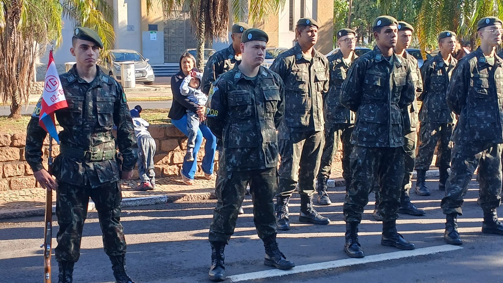 Desfile cívico-militar comemora os 93 anos da Revolução Constitucionalista de 1932, em Presidente Prudente; VEJA FOTOS | Presidente Prudente e Região