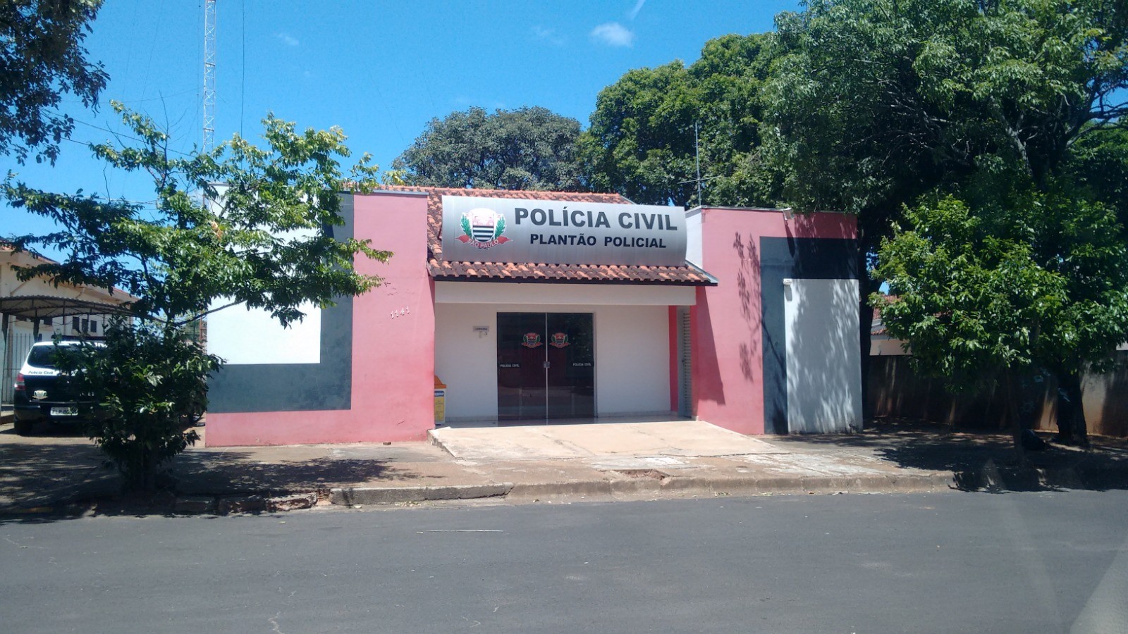 Mulher é assassinada a facadas pelo ex-marido no bairro Cavaru, em Osvaldo Cruz