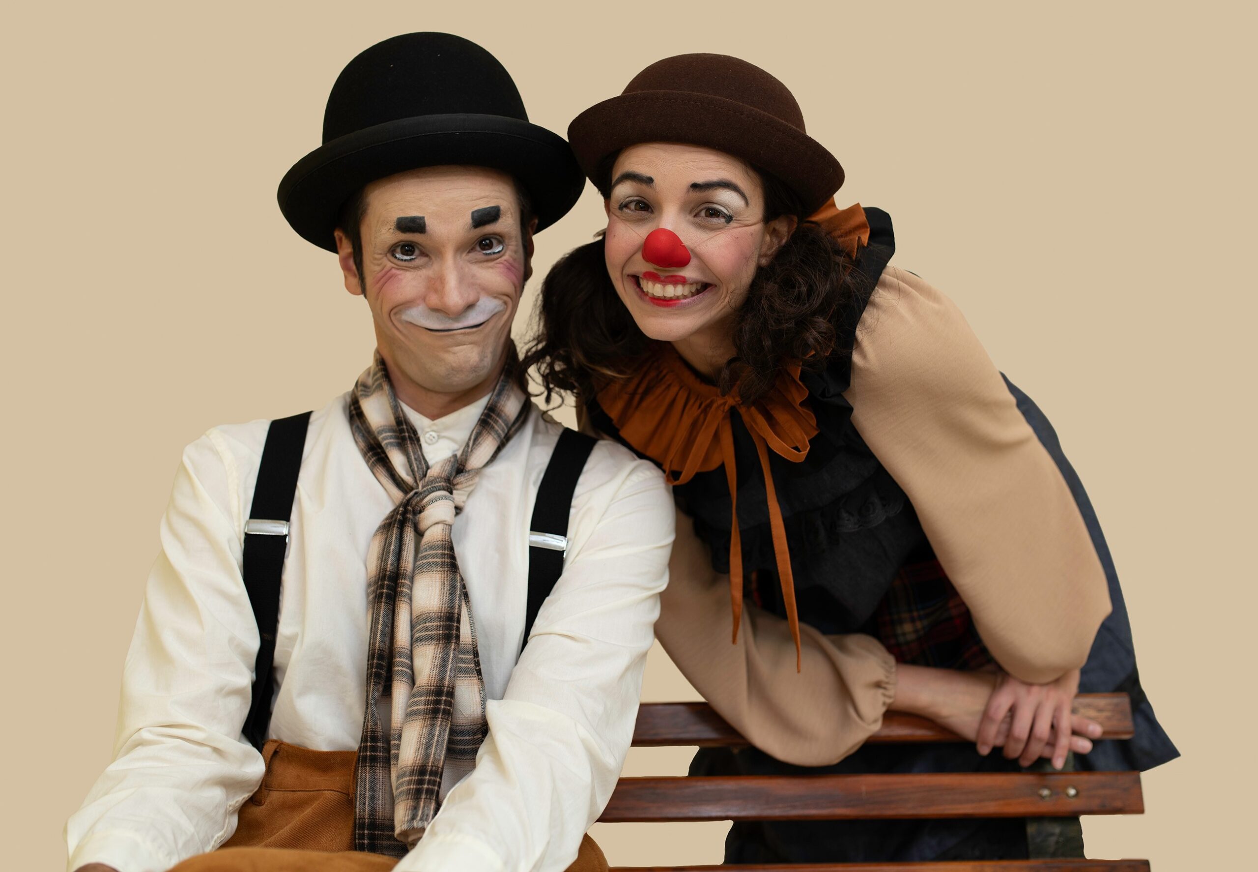 Sem uso de palavras, teatro diverte crianças com malabarismos e oferece acessibilidade ao público surdo em Presidente Prudente | Presidente Prudente e Região