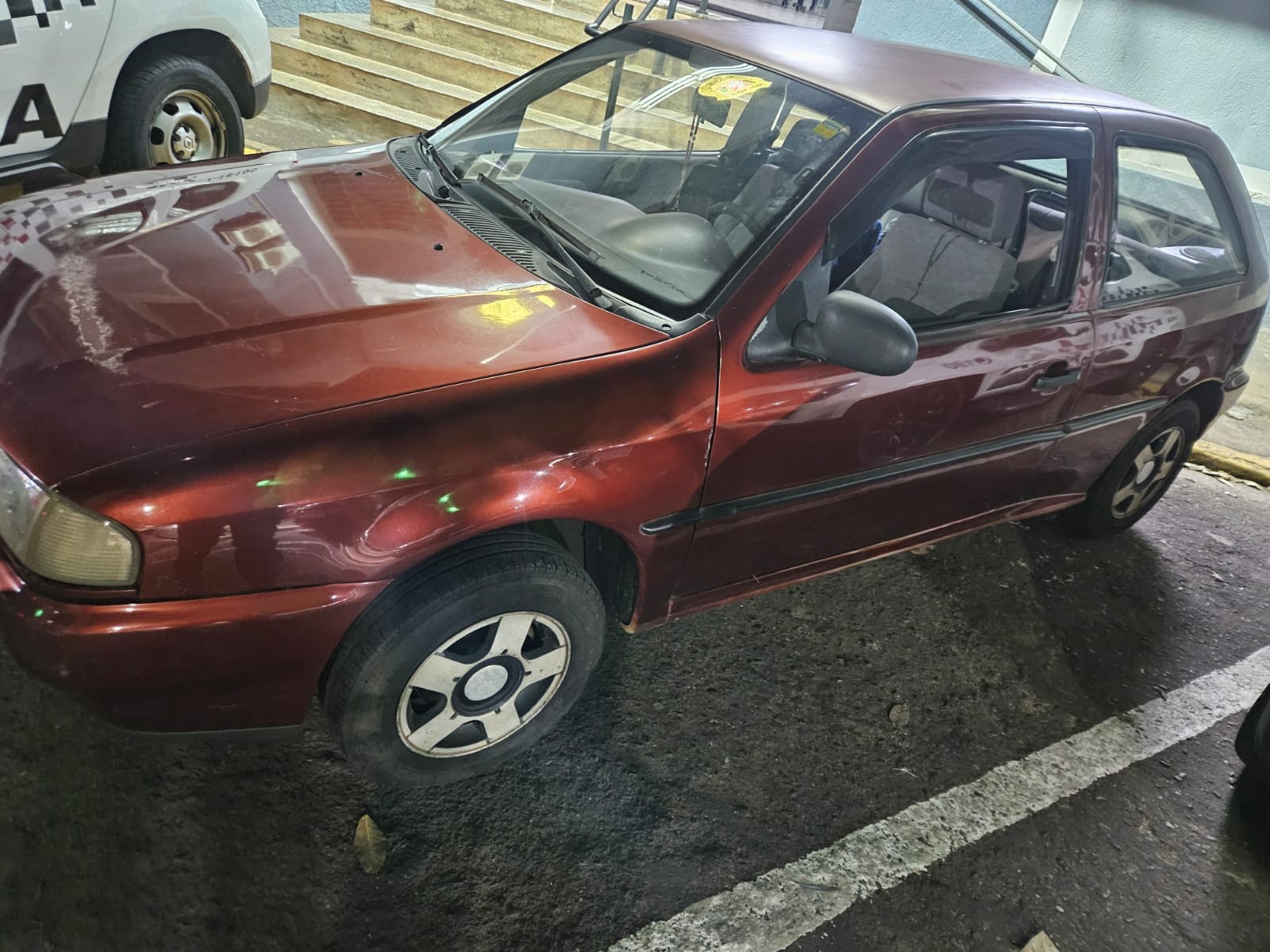 Em abstinência de droga, homem utiliza garfo para furtar carro de estacionamento de hipermercado em Presidente Prudente | Presidente Prudente e Região