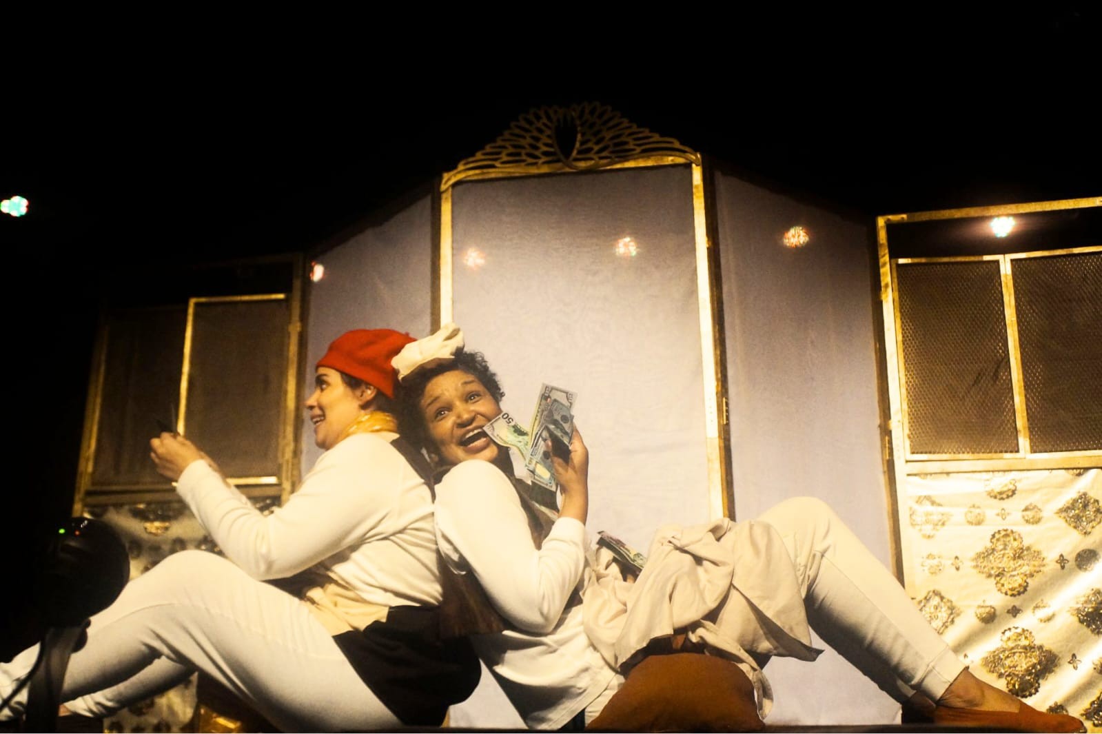 Em releitura de conto infantil com reflexões atemporais, Companhia do Café apresenta espetáculo ‘A Última Roupa do Rei’, em Presidente Prudente