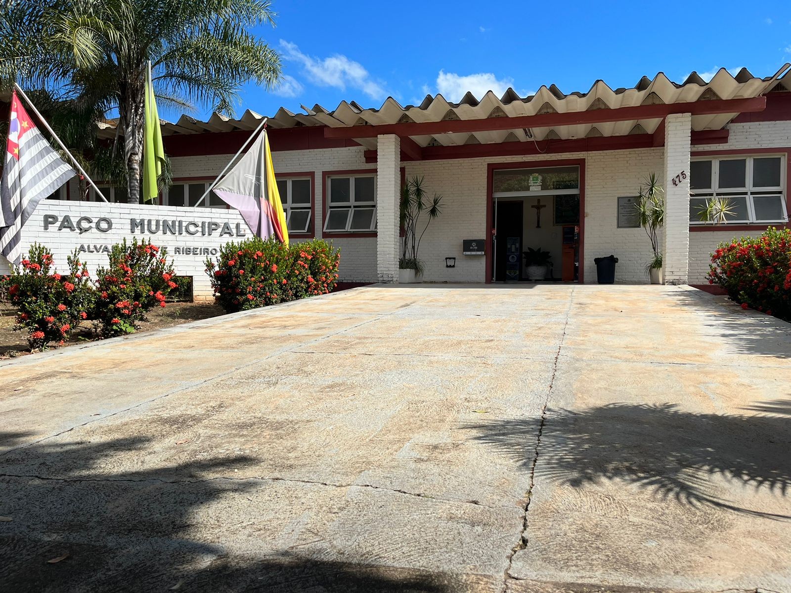 Justiça determina que creche municipal passe atender crianças de 0 a 3 anos, em Irapuru