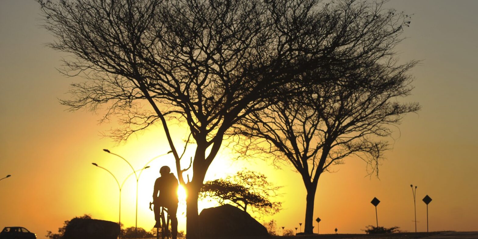 Alerta vermelho: baixa umidade do ar atinge três estados e o DF