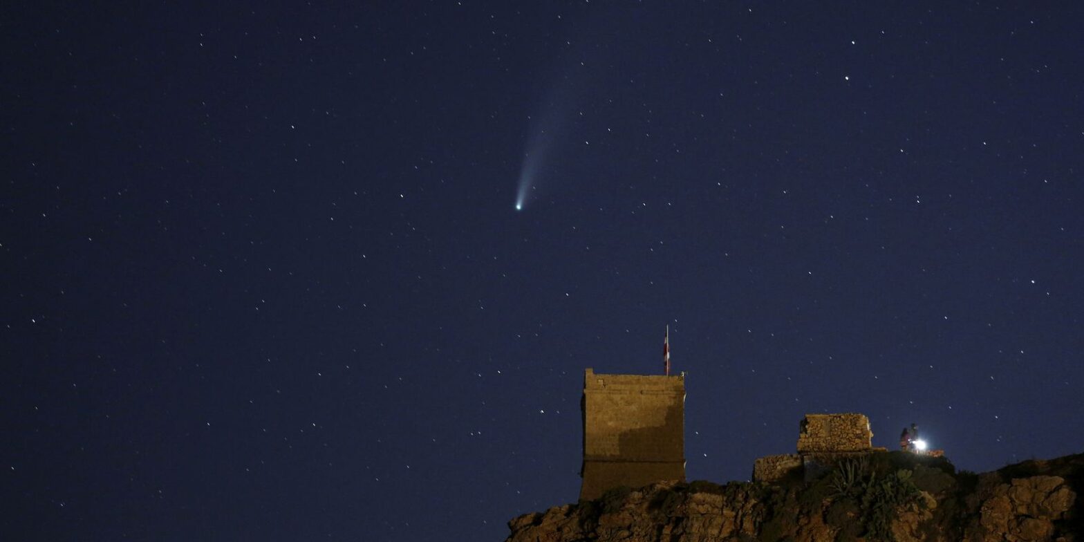 Chuva de meteoros Orionídeas poderá ser vista em todo país; saiba mais