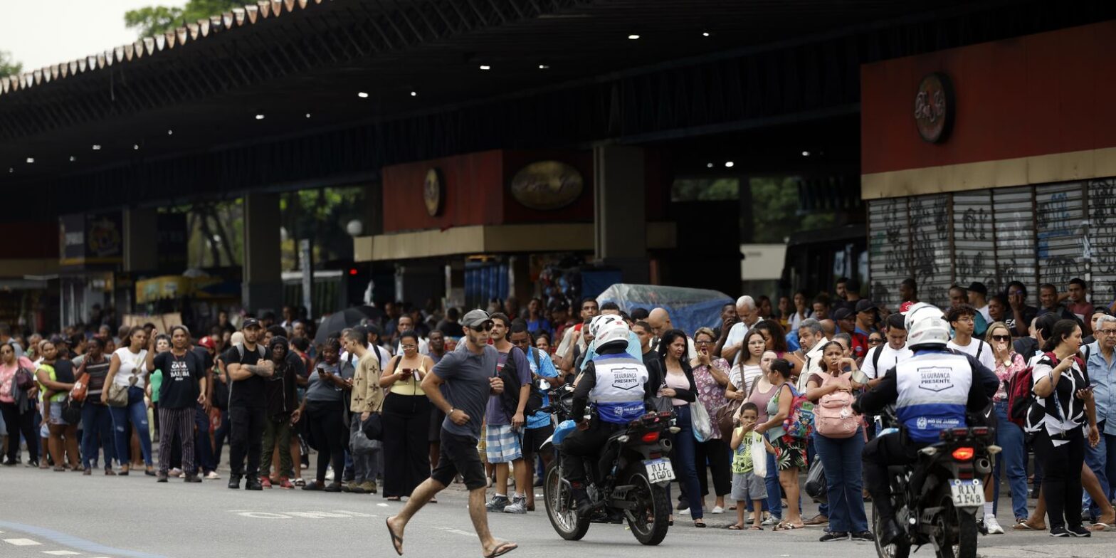 Operação Contenção: Ferj adia partidas da Série B1 do Carioca