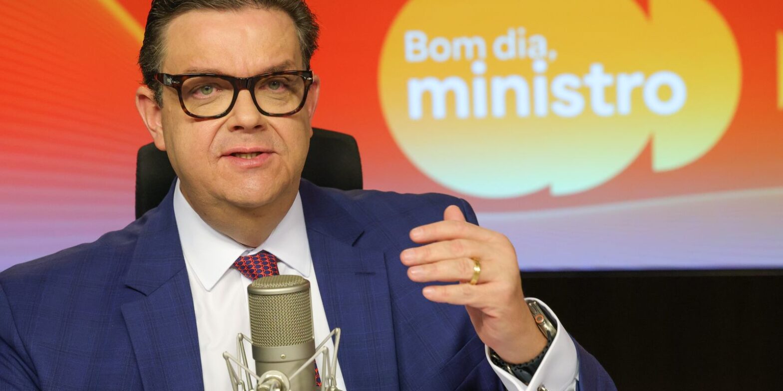 Governo estuda busca ativa de aposentados com descontos indevidos